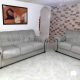 Brasileño Moderno en Gris sofa de 3 y sofa de 2